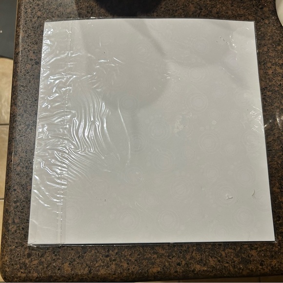 NWT Carnival Cruise Scrapbook Kit - Picture 2 of 2